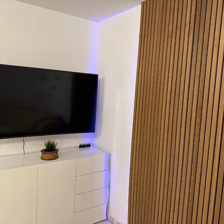Appartement Souterrain Fewo, Europapark, Netflix, 2Xtv à Mietersheim Extérieur photo